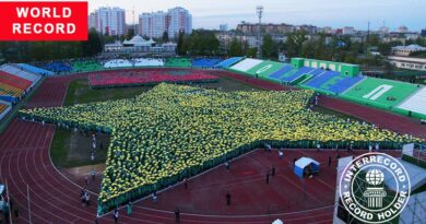 Самая большая звезда составленная из людей