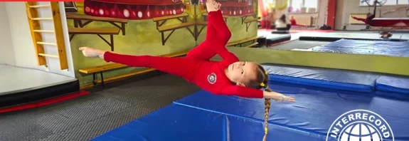 longest heel hold on the aerial hoop